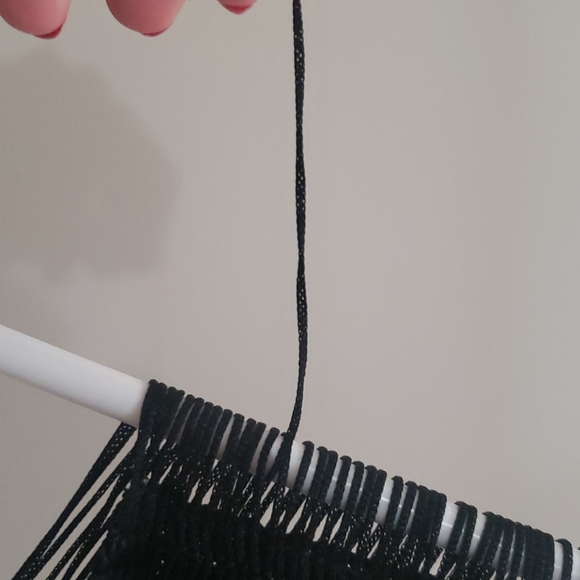 Black shoulder knotted top - Picture 6 of 6